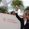 Gustave Kervern, Benoît Poelvoorde et Albert Dupontel lors du photocall du film Le Grand Soir le 22 mai 2012 au Festival de Cannes