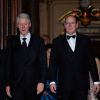 Le prince Albert de Monaco, en compagnie de Bill Clinton, parrainait mercredi 23 mai 2012 à l'Hôtel de Paris, à Monte-Carlo, le gala Nights in Monaco en faveur de l'environnement, donné au profit de sa fondation et de celle de l'ancien président des Etats-Unis.
