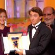 Beasts of the southern wild, de Benh Zeitlin, reçoit la Caméra d'Or lors de la cérémonie de clôture du 65e Festival de Cannes, le dimanche 27 mai 2012.