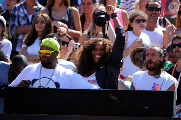 Big Alo, Serena Williams et Bob Sinclar lors de la journée des enfants à Roland Garros le 26 mai 2012 à Paris