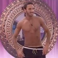 Secret Story 6: Les garçons défilent en maillot pour l'élection de Mister Secret