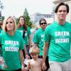 Jenny McCarthy, le petit Evan et Jim Carrey à Washington, le 4 juin 2008.