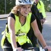 La princesse Eugenie d'York, 22 ans, prenait part dans la nuit du 9 au 10 juin 2012 à Nightrider, un périple à vélo caritatif, de nuit, long de 105 kilomètres. La fille du prince Andrew et de Sarah Ferguson roulait pour le Royal National Orthopaedic Hospital, dont elle est la marraine.