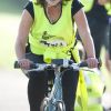 La princesse Eugenie d'York, 22 ans, prenait part dans la nuit du 9 au 10 juin 2012 à Nightrider, un périple à vélo caritatif, de nuit, long de 105 kilomètres. La fille du prince Andrew et de Sarah Ferguson roulait pour le Royal National Orthopaedic Hospital, dont elle est la marraine.