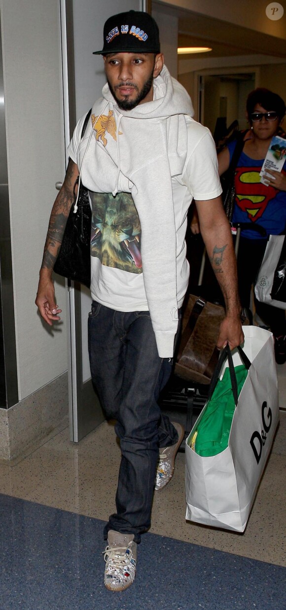 Swizz Beatz à l'aéroport de Los Angeles le 13 juin 2012