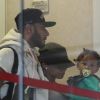 Alicia Keys et son mari Swizz Beatz arrivent à l'aéroport de Los Angeles le 13 juin 2012