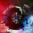 Exclu : Johnny Hallyday dans une boule de destruction massive pour son arrivée sur scène, à Montpellier pour le coup d'envoi de sa tournée, le 14 mai 2012.
