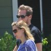 Drew Barrymore enceinte et Will Kopelman sortent d'un restaurant après un déjeuner en amoureux, à Los Angeles, en juin 2012.