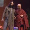 Russell Brand rencontre le Dalaï-lama à Manchester, le 16 juin 2012.