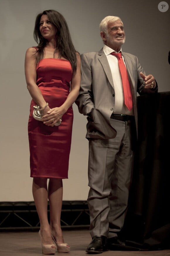Jean-Paul Belmondo et Barbara Gandolfi au Palais des Beaux-Arts de Bruxelles, le 19 juin 2012.