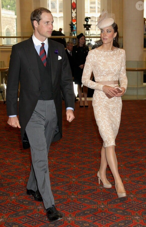 Le prince William et Kate Middleton, élégants et assortis