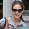 Katie Holmes sort de son domicile à New York. Le 25 juin 2012.