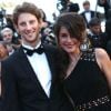 Romain Grosjean et Marion Jollès le 22 mai 2012 lors du Festival de Cannes. En couple depuis 2008 et fiancés en 2012, le pilote de F1 et la journaliste de TF1 ont célébré leur mariage le 27 juin 2012 à Chamonix, dans un salon du Majestic.
