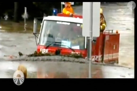 Des inondations en Australie dans Pékin Express - Le Passager Mystère le jeudi 28 juin 2012 sur M6