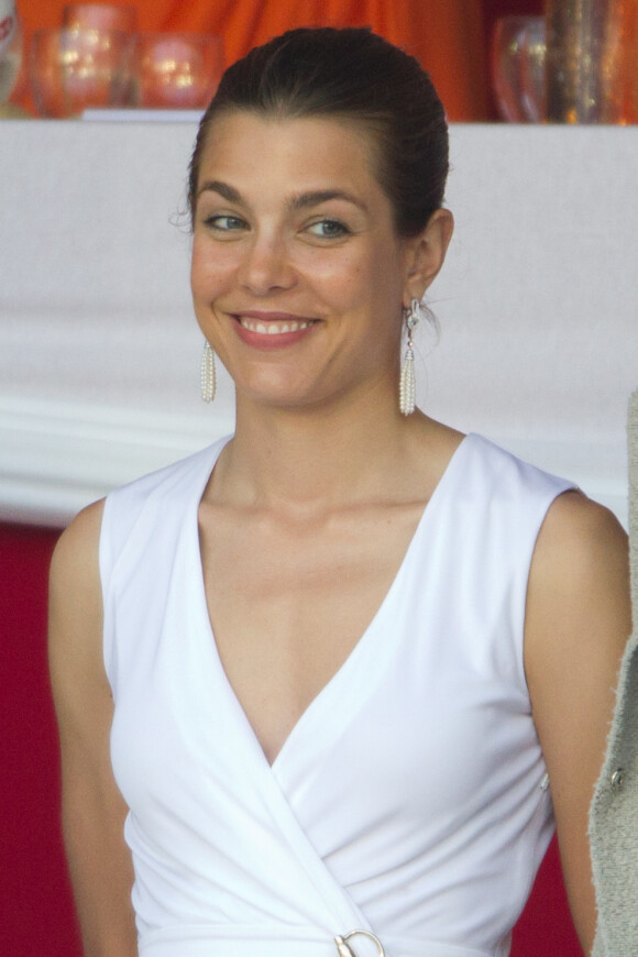 Charlotte Casiraghi pour la clôture du Jumping de Monaco, le 30 juin 2012.