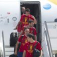 La Roja le 2 juillet 2012 à Madrid lors de la descente d'avion en provenance de Kiev après avoir glané un nouveau titre de champion d'Europe