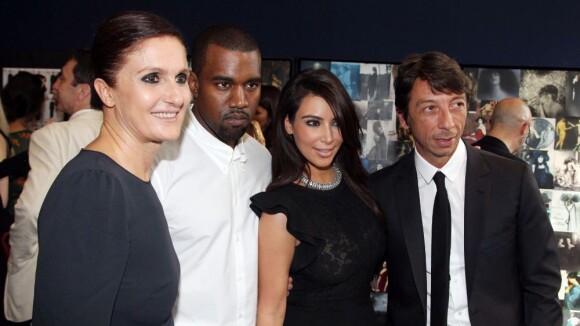 Kim et Kanye amoureux face à Clémence Poésy, rayonnante chez Valentino