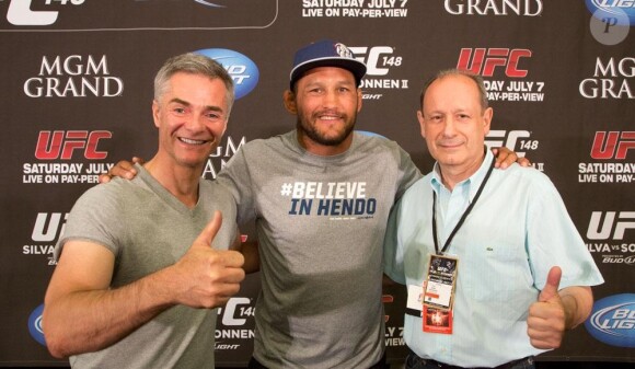Cyril Viguier (ici à gauche), au MGM Grand Garden Arena à l'occasion du UFC, le samedi 7 juillet 2012.