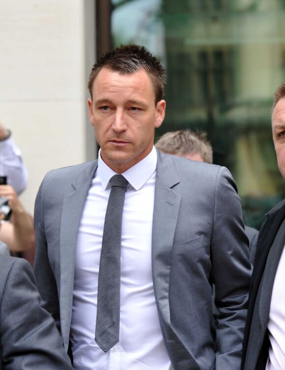 John Terry, à la sortie du tribunal après avoir été acquité dans une affaire d'insultes racistes à l'encontre d'Anton Ferdinand le 13 juillet 2012 à Londres