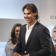 Rafael Nadal tout sourire, recevait le 14 juillet 2012 à Madrid le drapeau de l'Espagne, en sa qualité de porte-drapeau de la délégation pour les JO de Londres 2012. Le 19 juillet, il annonce son forfait, son rêve olympique se brise...