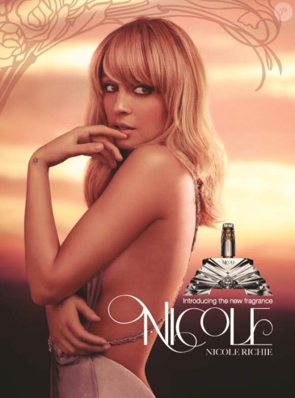 Première campagne pour le parfum Nicole by Nicole Richie, disponible en septembre 2012.