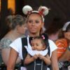 Mel B avec ses enfants et de très belles oreilles, à Disneyland en Californie le 20 juillet 2012