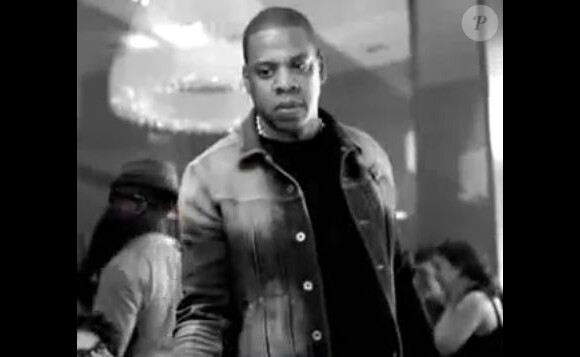 Jay-Z apparaît dans la publicité de Duracell Powermat.