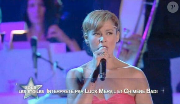 Chimène Badi participe à l'émission Sous les étoiles, France 3, lundi 6 août 2012