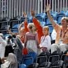 Maxima et Willem-Alexander des Pays-Bas avec leurs filles dans les gradins de Greenwich Park le 3 août 2012, lors du Grand Prix de la compétition de dressage des Jeux olympiques de Londres. Devant eux, la princesse Benedikte et l'ancienne reine Anne-Marie de Grèce.