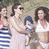 EXCLU - Jennifer Garner, Ben Affleck et leurs enfants Violet, Seraphina et Samuel en vacances sur une plage de Puerto Rico le 15 juillet 2012