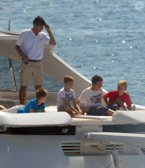 Fin juillet 2012, la reine Sofia a profité avec sa fille Elena et ses petits-enfants d'une escapade en yacht du côté de l'île de Cabrera, dans les Baléares.