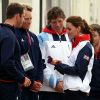 Kate Middleton a rencontré le 6 août 2012 à Weymouth, en marge de la compétition de voile de Laser, les spécialistes britanniques Paul Goodison (Laser), le tandem Stuart Bithell et Luke Patience (470), et le quadruple champion olympique Ben Ainslie, roi du Finn.