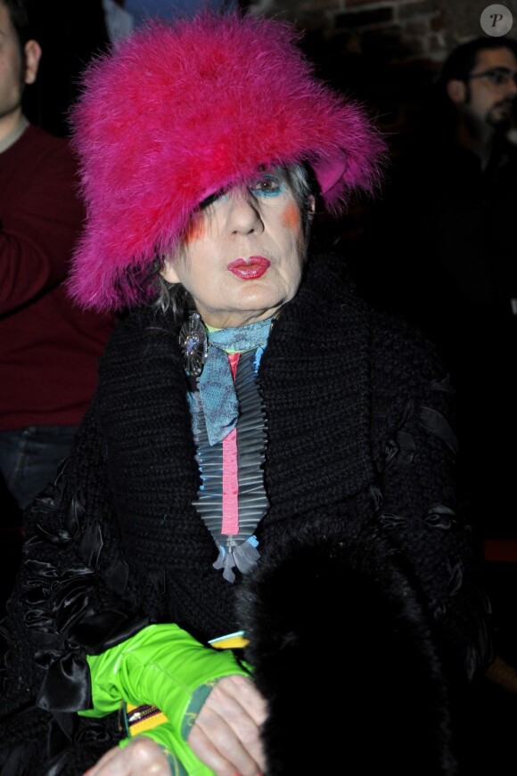 Anna Piaggi au défilé Missoni à Milan en janvier 2011.