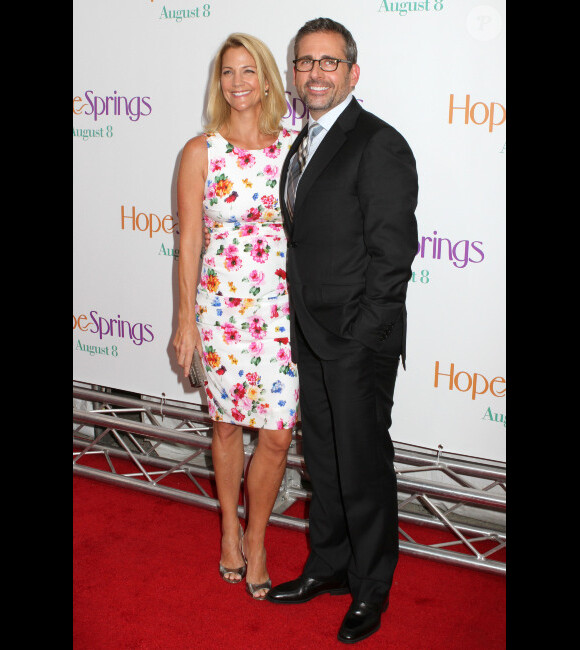 Steve Carell et sa femme Nancy Walls lors de l'avant-première du film Tous les espoirs sont permis (Hope Springs) à New York le 6 août 2012