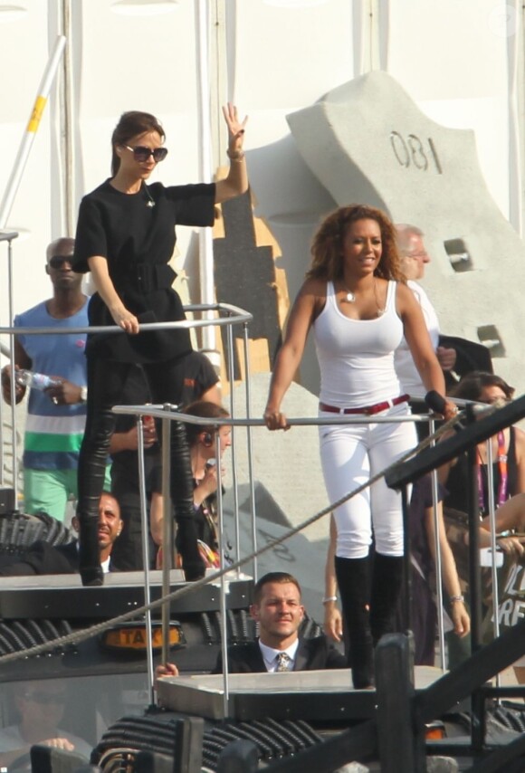 Victoria Beckham et Mel B en répétitions dans le plus grand secret pour leur show prévu lors de la cérémonie de clôture des Jeux olympiques. Le 9 août 2012