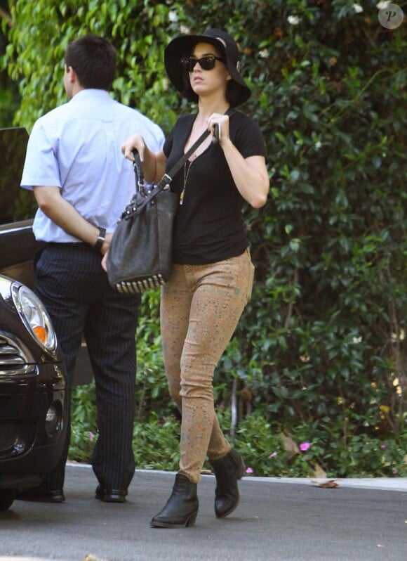 Katy Perry sort du Château Marmont à Los Angeles le 2 août 2012