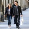 Jennifer Aniston et Justin Theroux, amoureux lors de leur passage à Paris en juin 2012