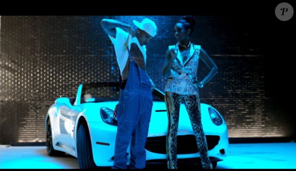 Brandy et Chris Brown dans le clip de Put it Down