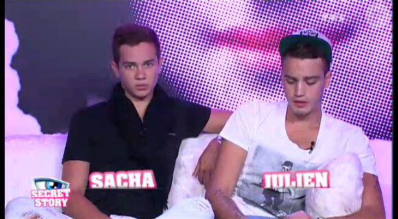 Sacha et Julien dans la quotidienne de Secret Story 6 le mercredi 16 août 2012 sur TF1