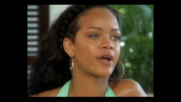 Rihanna, en larmes, revient sur son agression par Chris Brown