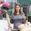 Jennifer Garner fait des courses et passe prendre du café, à Brentwood, le 26 août 2012