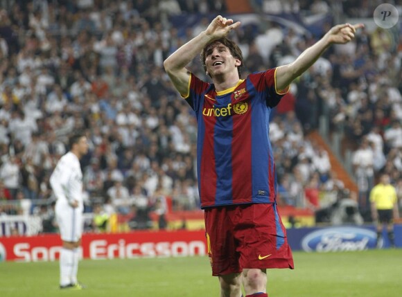 Lionel Messi et Cristiano Ronaldo lors du match Real Madrid - FC Barcelone le 27 avril 2011
