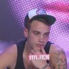 Julien, ému aux larmes après son entrevue avec Fanny (Secret Story 6 - quotidienne du samedi 1er septembre 2012).