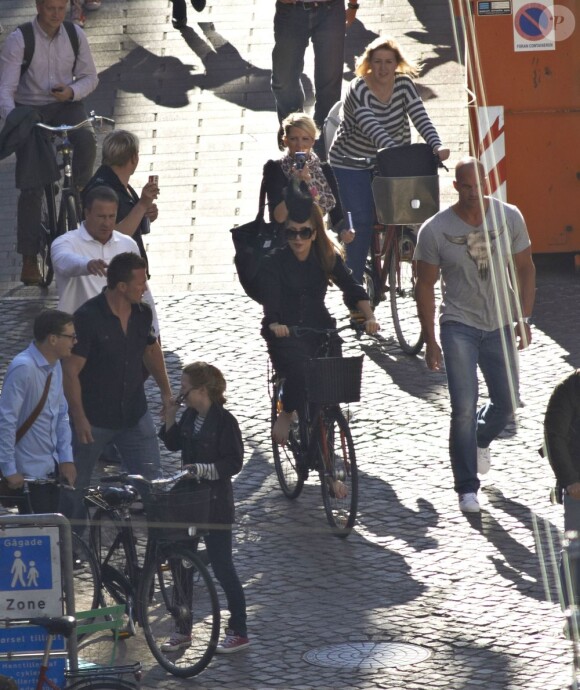Exclu : balade à vélo pour Lady Gaga dans les rues de Copenhague, le 3 septembre 2012.