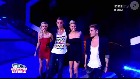 Les quatre finalistes arrivent sur le plateau de la finale de Secret Story 6, vendredi 7 septembre 2012 sur TF1