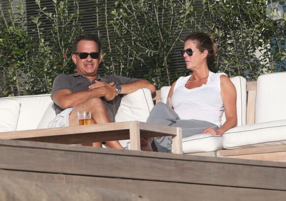 Tom Hanks et sa femme Rita Wilson sous le soleil de Malibu, le dimanche 16 septembre 2012.