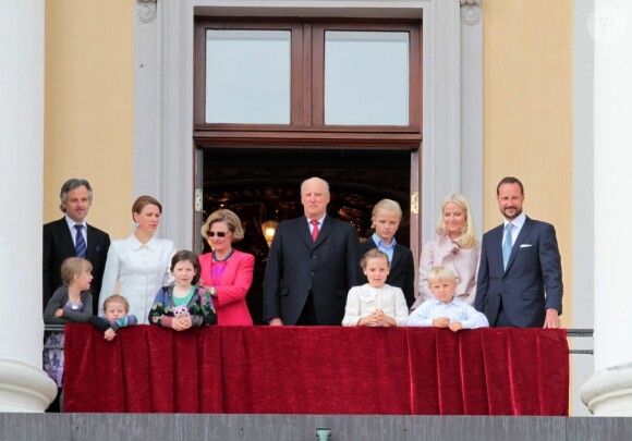 La famille royale de Norvège lors des célébrations des 75 ans du roi Harald et de la reine Sonja, en juin 2012