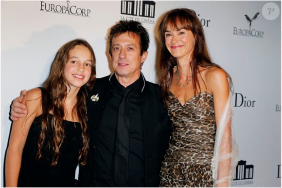 Eric Serra, sa femme Jodi et leur fille Ashani lors de la soirée d'inauguration de la Cite du Cinéma à Saint Denis le 21 septembre 2012