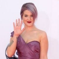 Emmy Awards 2012, Kelly Osbourne : Radieuse et élancée, la métamorphose continue