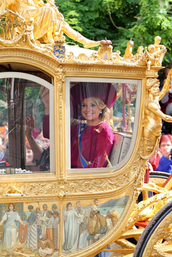 L'arrivée de la princesse Maxima. La famille royale des Pays-Bas le 18 septembre 2012 lors du Prinsjesdag, jour annuel d'inauguration solennelle de la nouvelle année parlementaire.